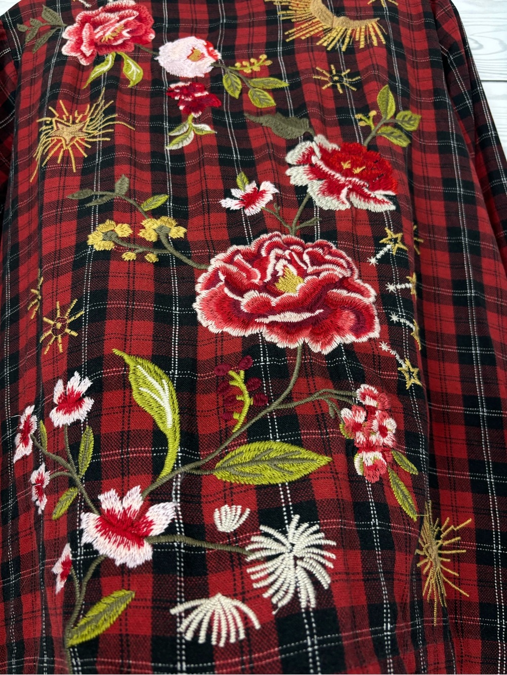 Johnny Was The Zariah long PJ set pajamas size large red plaid floral embroidery - Picture 15 of 15